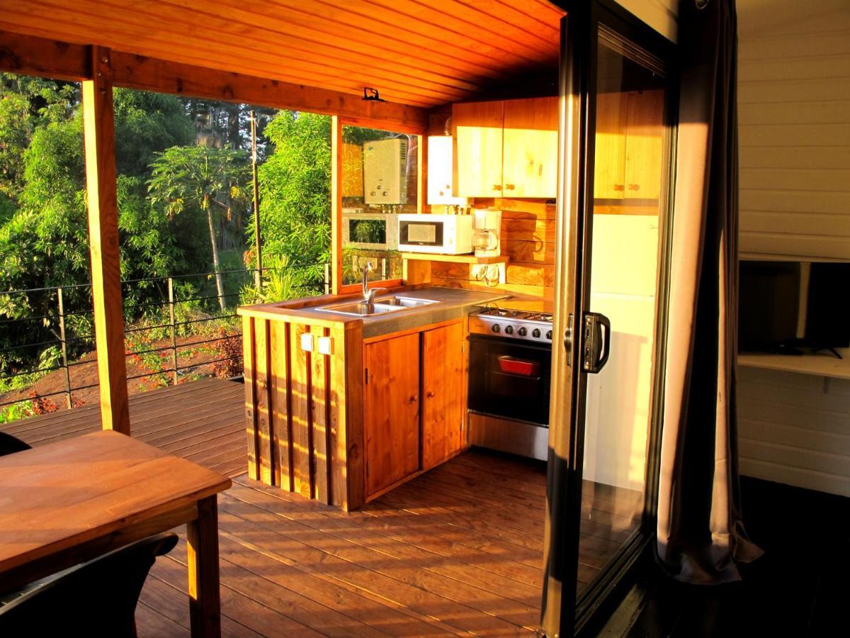 Bounty Lodge Tahiti Arue  Buitenkant foto