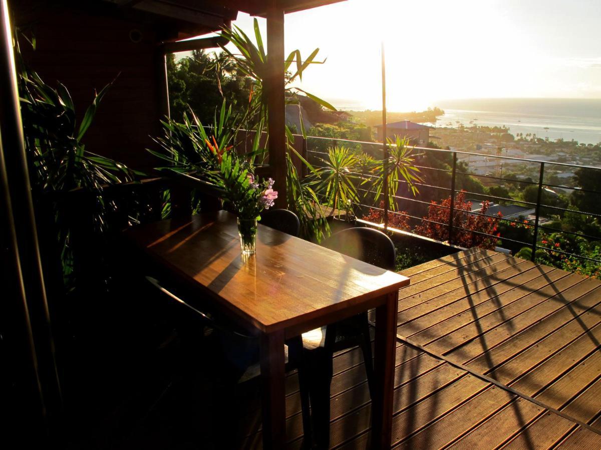 Bounty Lodge Tahiti Arue  Buitenkant foto